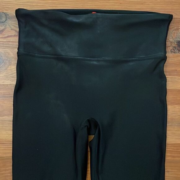 Spanx Black Faux Leather Leggings Womens Size Medium 2437 - Picture 14 of 15